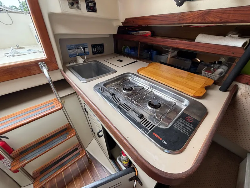 Slide: The Image of C.E. Ryder Sea Sprite 28 1985 - 18