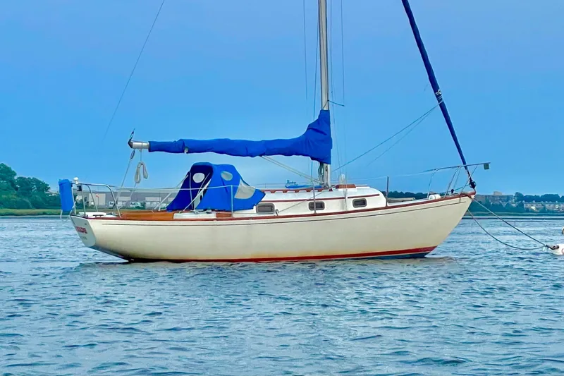 Slide: The Image of C.E. Ryder Sea Sprite 28 1985 - 3