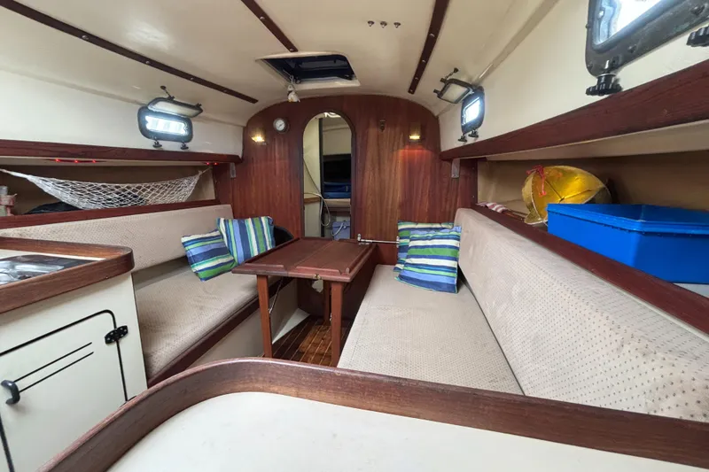 Slide: The Image of C.E. Ryder Sea Sprite 28 1985 - 4