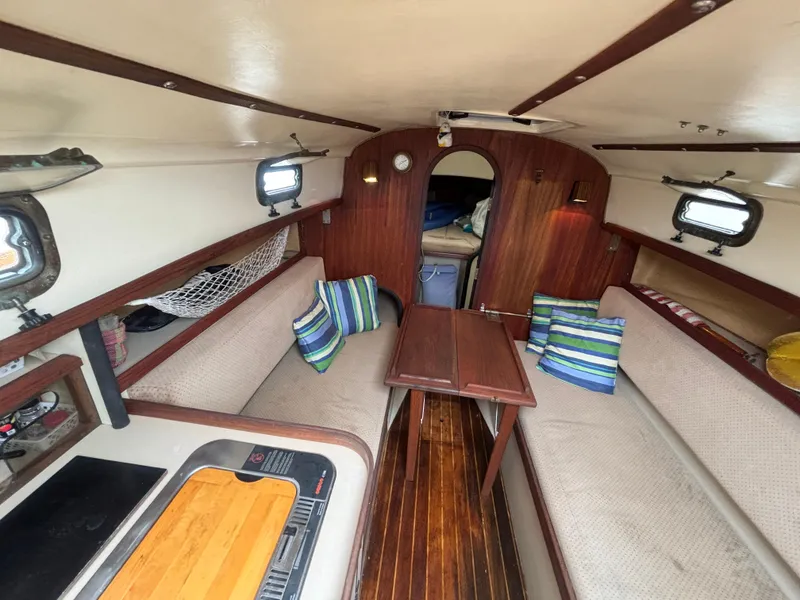 Slide: The Image of C.E. Ryder Sea Sprite 28 1985 - 7