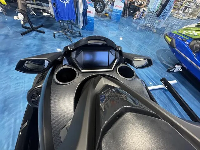 Slide: The Image of Yamaha FX SVHO 2024 - 7