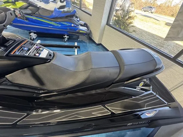 Slide: The Image of Yamaha FX SVHO 2024 - 8