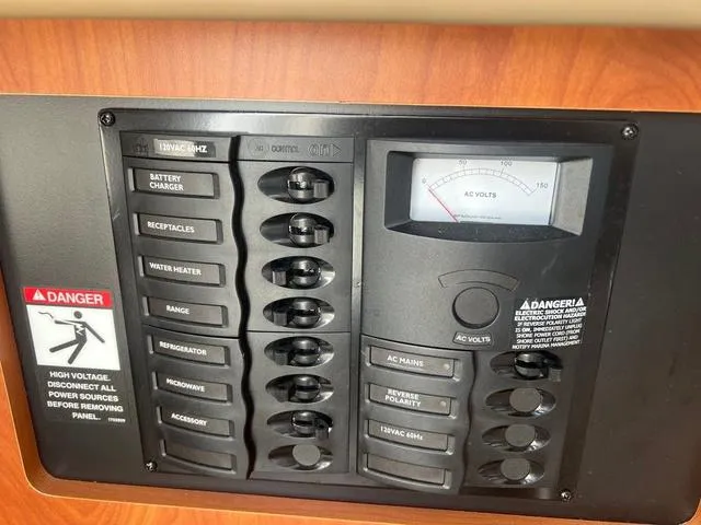 Slide: The Image of Bayliner 245 SB 2007 - 12