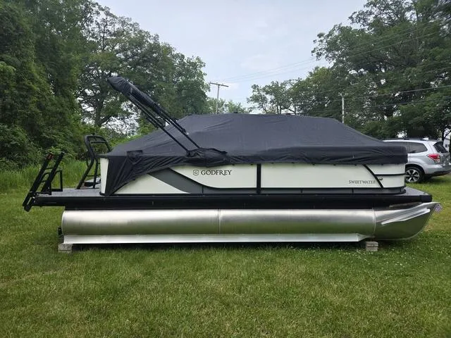 Slide: The Image of Godfrey Sweetwater 2086 C 2025 - 12