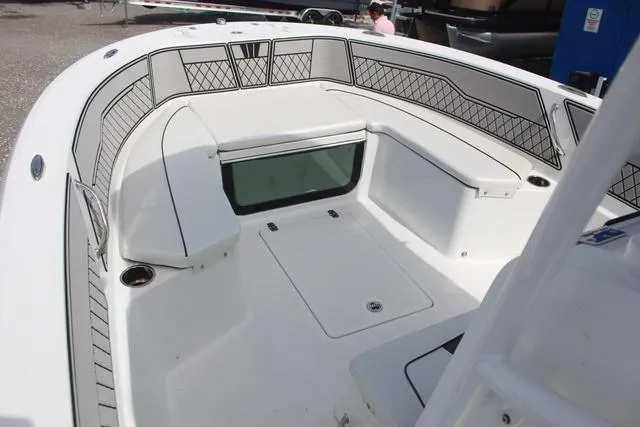 Slide: The Image of Wellcraft 202 Fisherman 2024 - 14