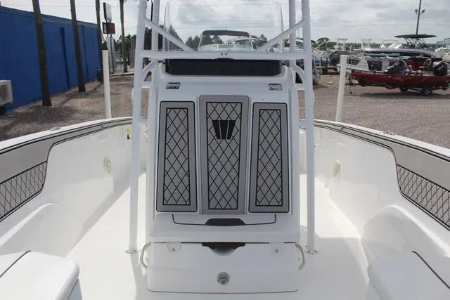 Slide: The Image of Wellcraft 202 Fisherman 2024 - 16