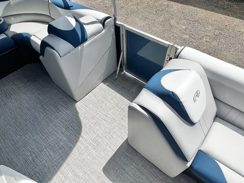 Slide: The Image of Avalon LSZ 21' Cruise - IN STOCK 2024 - 12