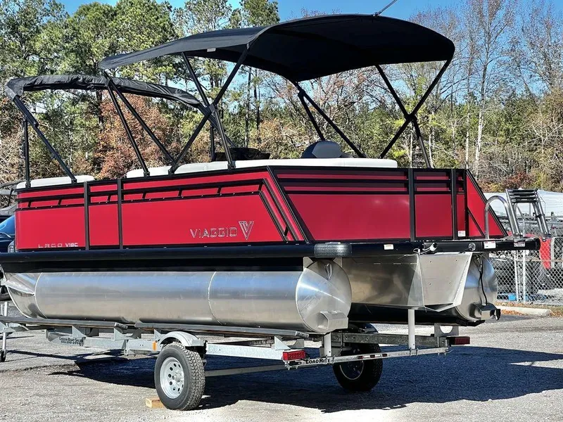 Slide: The Image of Viaggio Lago V 18' C (Cruise) - IN STOCK 2025 - 3