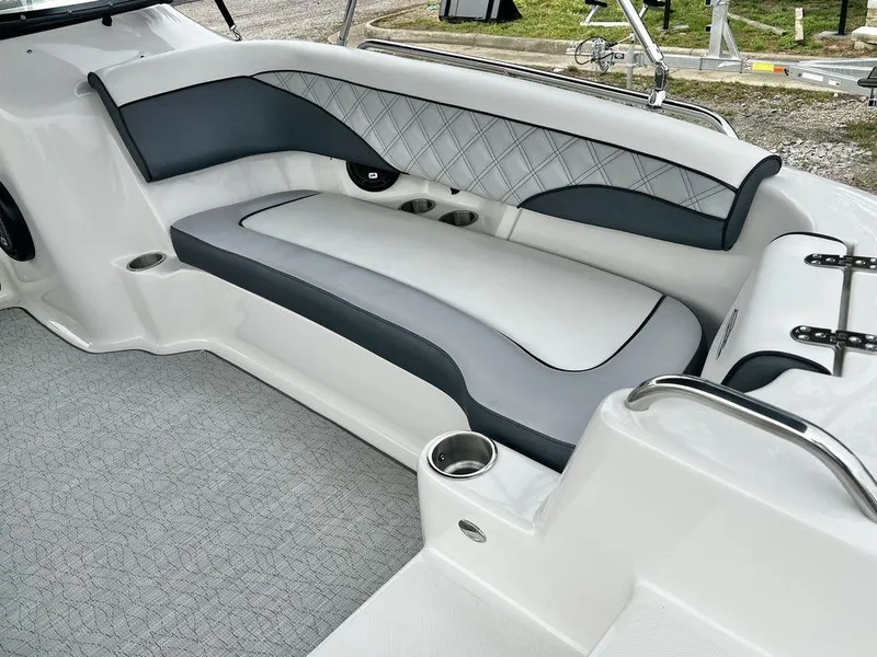 Slide: The Image of Splendor 239 Sunstar - Rigged & Ready! WINTER SPECIAL $69,995! 2023 - 12