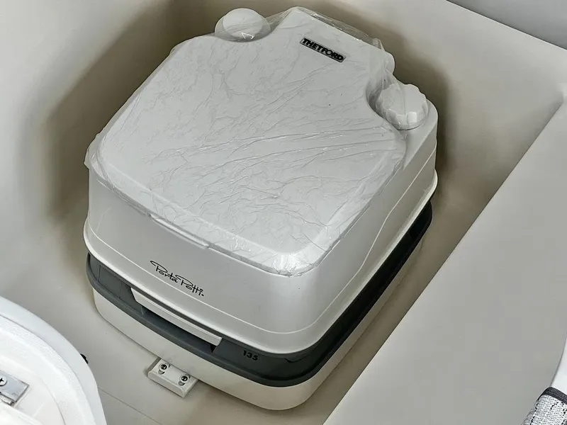 Slide: The Image of Splendor 239 Sunstar - Rigged & Ready! WINTER SPECIAL $69,995! 2023 - 26