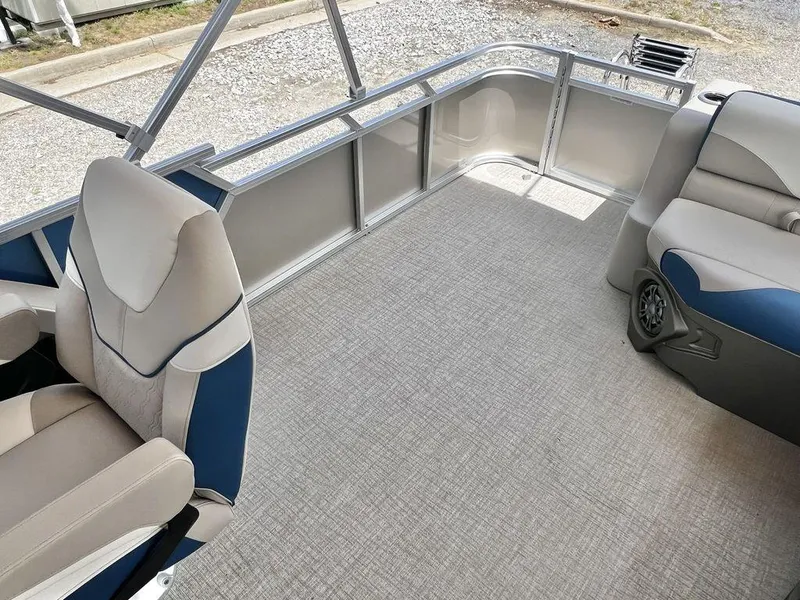 Slide: The Image of Avalon LSZ 23' Cruise Rear Bench - IN STOCK 2024 - 17
