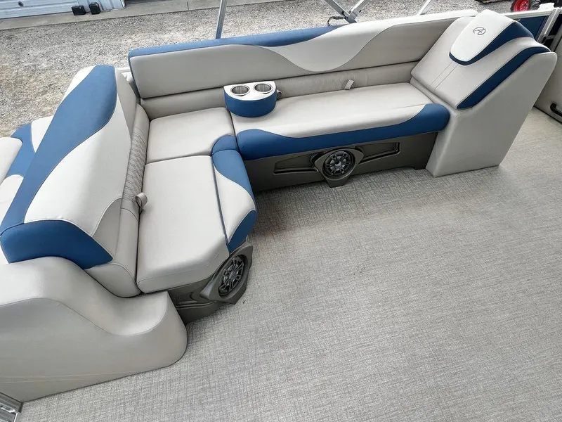 Slide: The Image of Avalon LSZ 23' Cruise Rear Bench - IN STOCK 2024 - 22