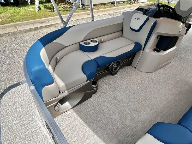 Slide: The Image of Avalon LSZ 23' Cruise Rear Bench - IN STOCK 2024 - 9