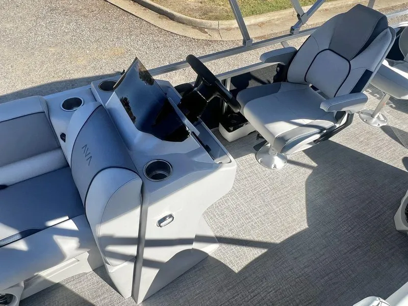 Slide: The Image of Avalon Venture 19' Rear Fish - IN STOCK 2025 - 11