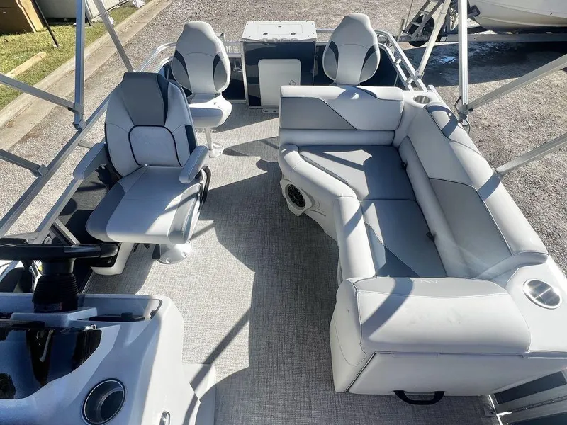 Slide: The Image of Avalon Venture 19' Rear Fish - IN STOCK 2025 - 13