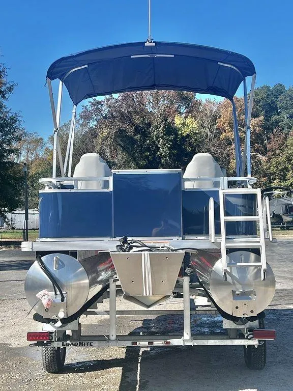 Slide: The Image of Avalon Venture 19' Rear Fish - IN STOCK 2025 - 4