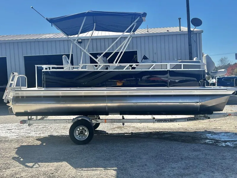 Slide: The Image of Avalon Venture 19' Rear Fish - IN STOCK 2025 - 6