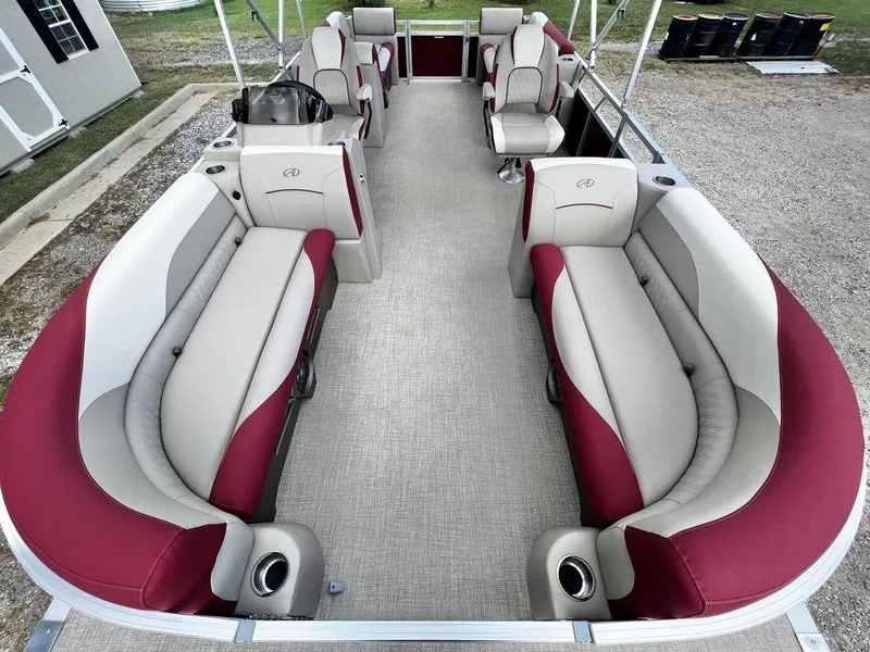 Slide: The Image of Avalon Venture 85 23 Quad Lounge - IN STOCK 2024 - 8