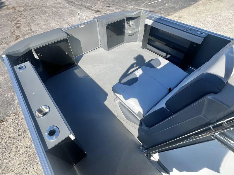 Slide: The Image of Avalon Geofish 25' GLX - Triple Toon - IN STOCK 2025 - 31