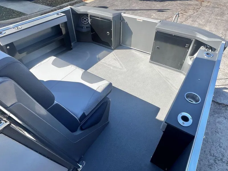 Slide: The Image of Avalon Geofish 25' GLX - Triple Toon - IN STOCK 2025 - 32