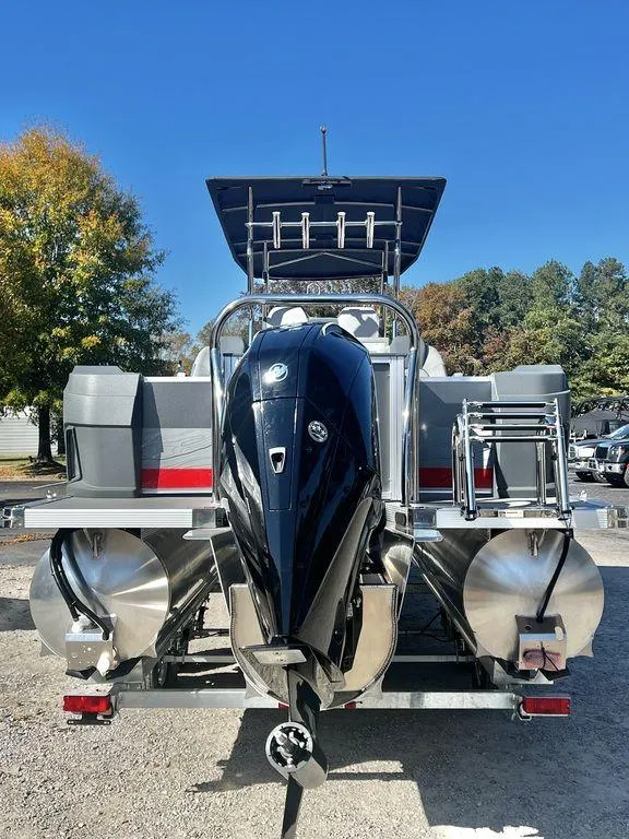 Slide: The Image of Avalon Geofish 25' GLX - Triple Toon - IN STOCK 2025 - 4