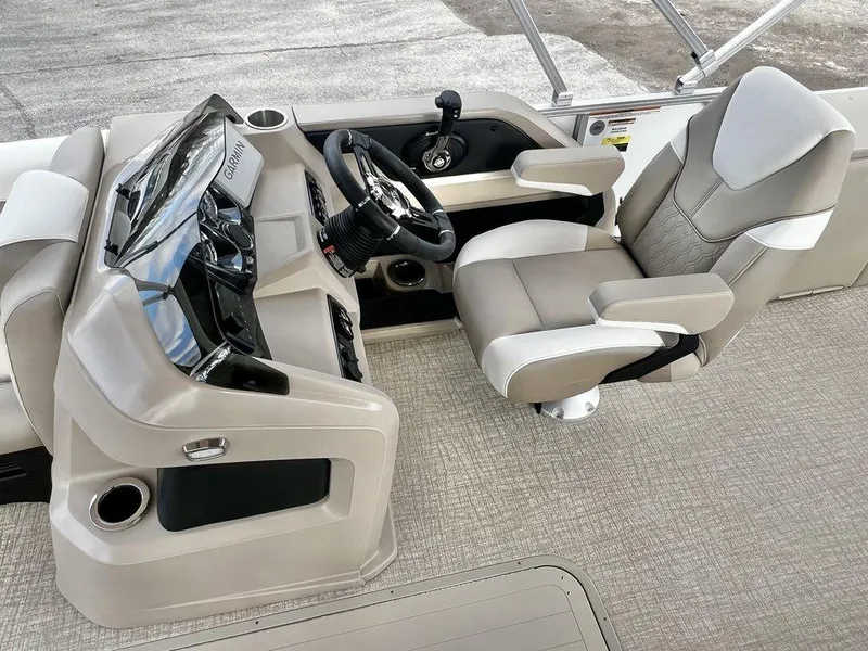 Slide: The Image of Avalon LSZ 23' Cruise Rear Bench TT - Triple Toon - IN STOCK 2025 - 14