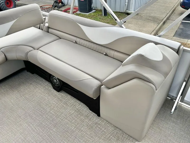 Slide: The Image of Avalon LSZ 23' Cruise Rear Bench TT - Triple Toon - IN STOCK 2025 - 15