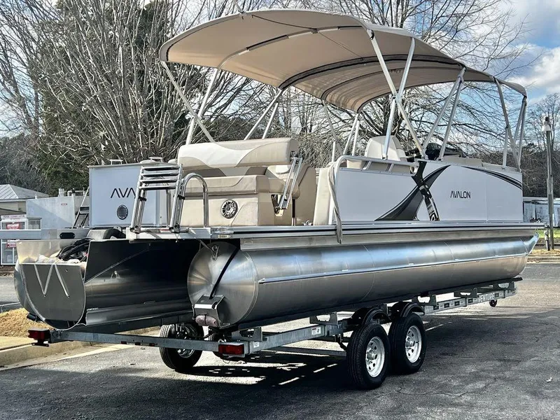 Slide: The Image of Avalon LSZ 23' Cruise Rear Bench TT - Triple Toon - IN STOCK 2025 - 5