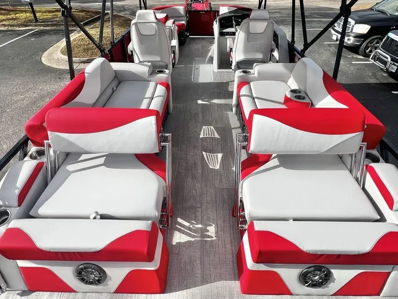 Slide: The Image of Avalon LSZ 25' Quad Lounge Shift - Triple Toon - IN STOCK 2025 - 22