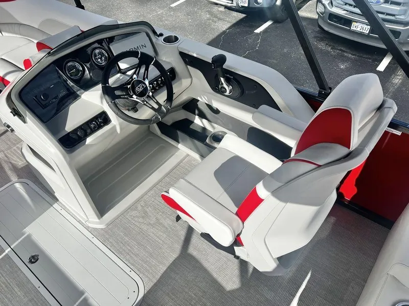 Slide: The Image of Avalon LSZ 25' Quad Lounge Shift - Triple Toon - IN STOCK 2025 - 29