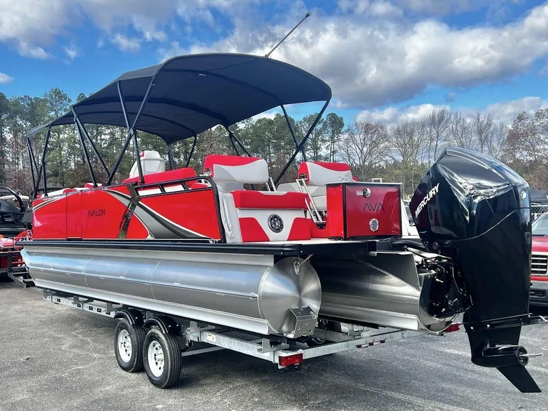 Slide: The Image of Avalon LSZ 25' Quad Lounge Shift - Triple Toon - IN STOCK 2025 - 3