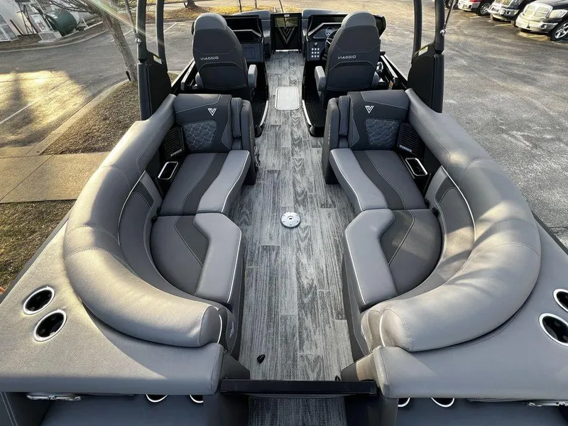 Slide: The Image of Viaggio Diamante 24' UW A-T (Quad Lounge Windshield) - Triple Toon - IN STOCK! 2025 - 18