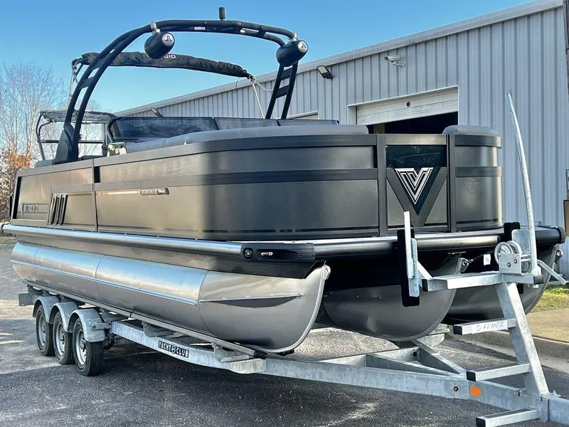 Slide: The Image of Viaggio Diamante 24' UW A-T (Quad Lounge Windshield) - Triple Toon - IN STOCK! 2025 - 7