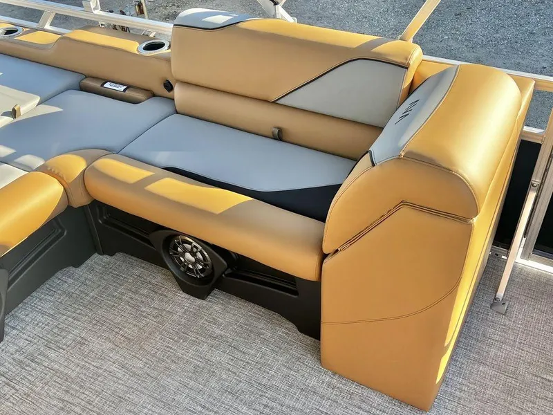 Slide: The Image of Avalon Venture 85 23' Versatile Rear Bench - Triple Toon - IN STOCK 2025 - 13