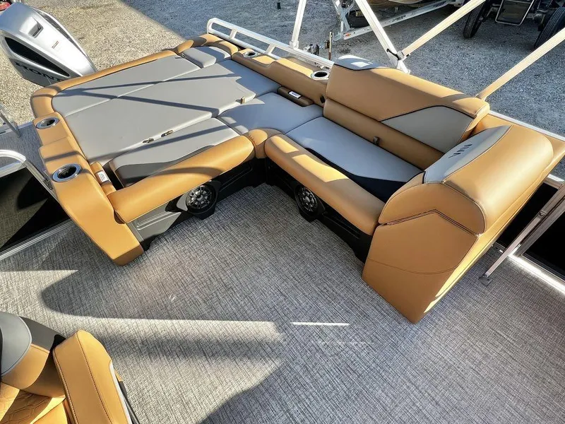 Slide: The Image of Avalon Venture 85 23' Versatile Rear Bench - Triple Toon - IN STOCK 2025 - 14