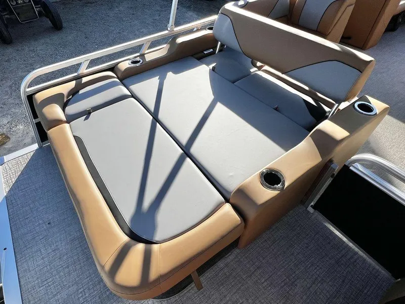 Slide: The Image of Avalon Venture 85 23' Versatile Rear Bench - Triple Toon - IN STOCK 2025 - 22