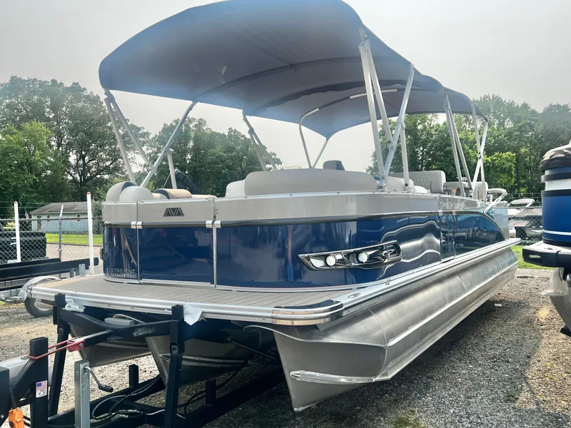 Slide: The Image of Avalon Catalina 25' Entertainer Triple Toon - IN STOCK! Pictures Soon! 2025 - 4