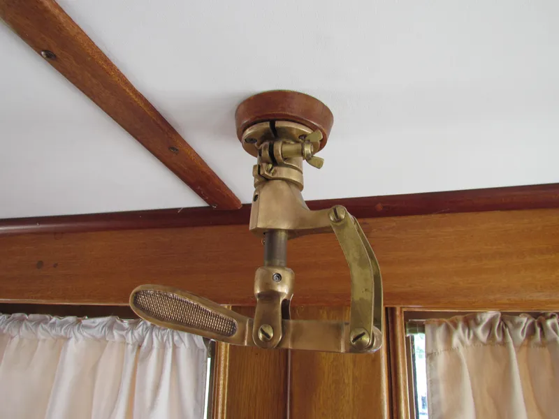 Slide: The Image of Custom Bald Mountain Boat Works 1970 - 12