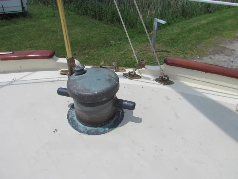 Slide: The Image of Custom Bald Mountain Boat Works 1970 - 23