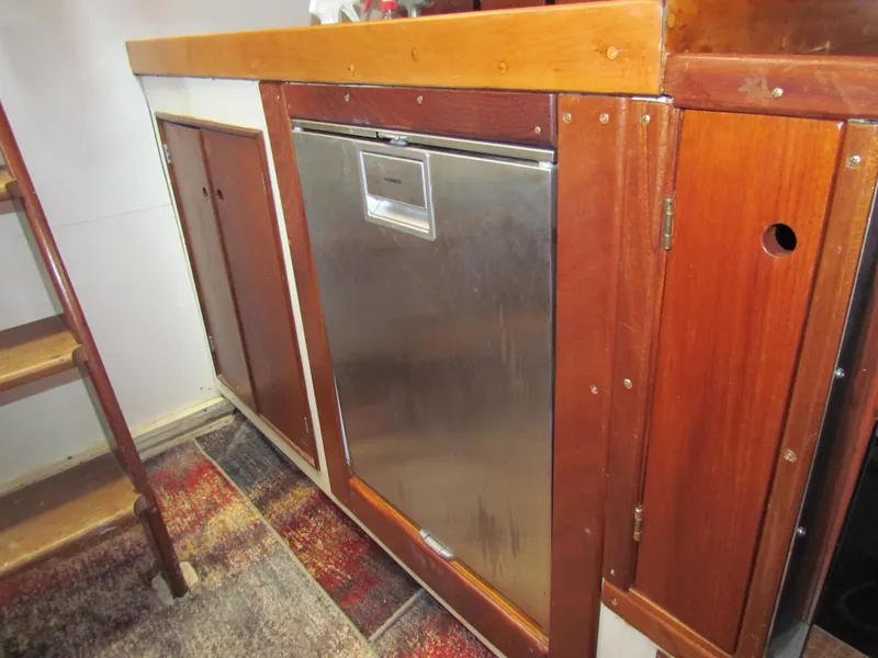 Slide: The Image of Custom Bald Mountain Boat Works 1970 - 51