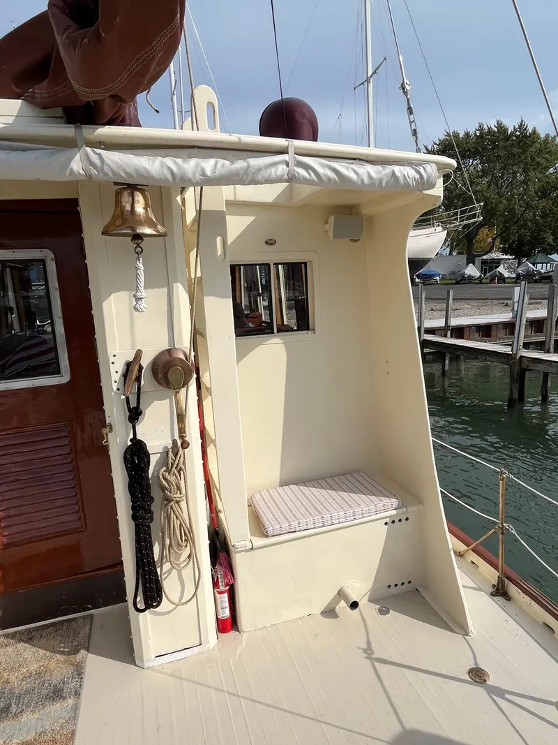 Slide: The Image of Custom Bald Mountain Boat Works 1970 - 71