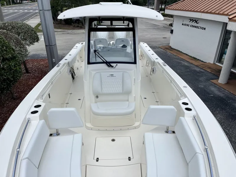 Slide: The Image of Cobia 320 Center Console 2025 - 22