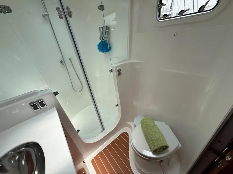 Slide: The Image of Antares 44GS 2021 - 58