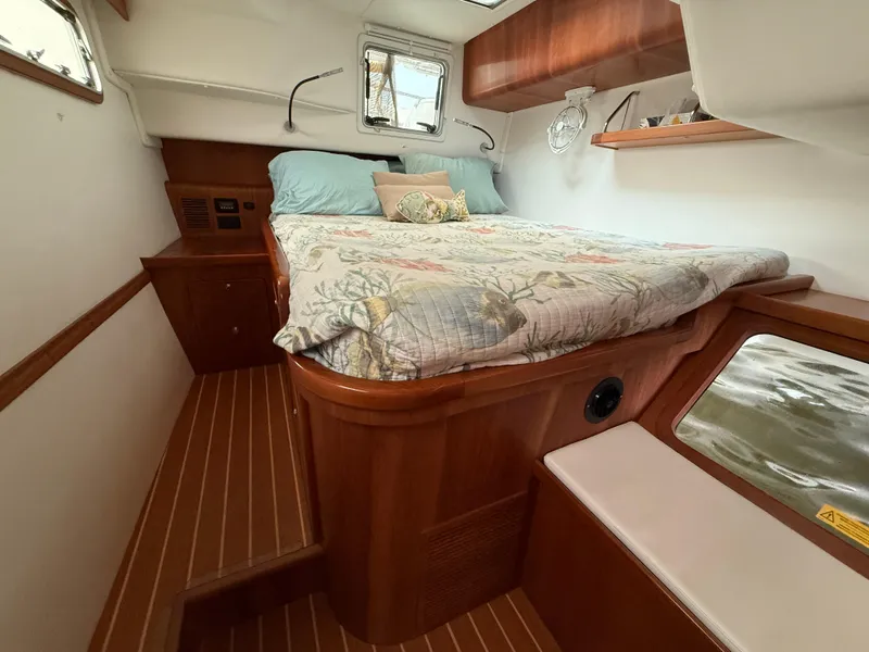 Slide: The Image of Antares 44GS 2021 - 64