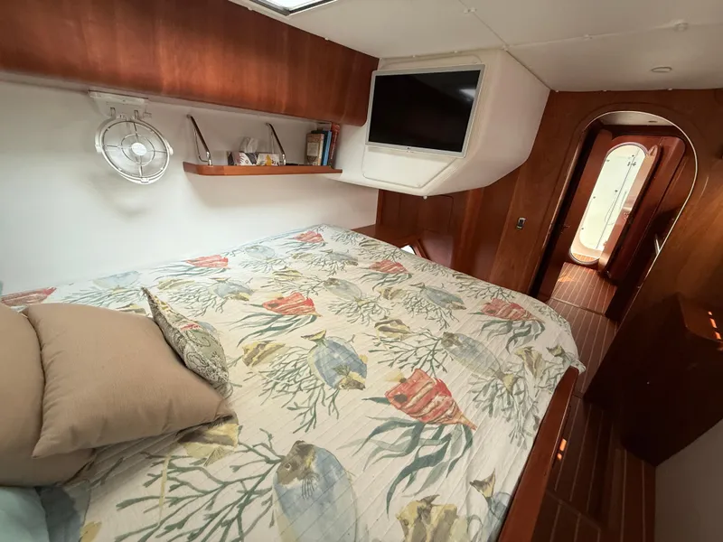 Slide: The Image of Antares 44GS 2021 - 65