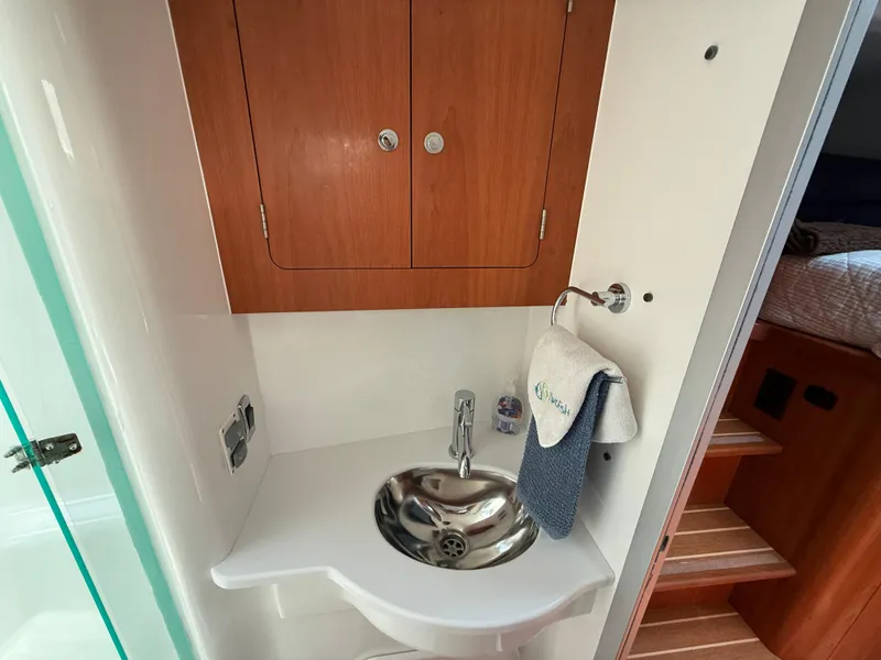 Slide: The Image of Antares 44GS 2021 - 72