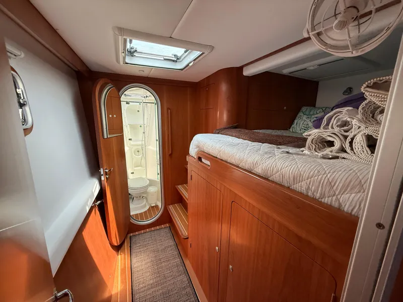 Slide: The Image of Antares 44GS 2021 - 78