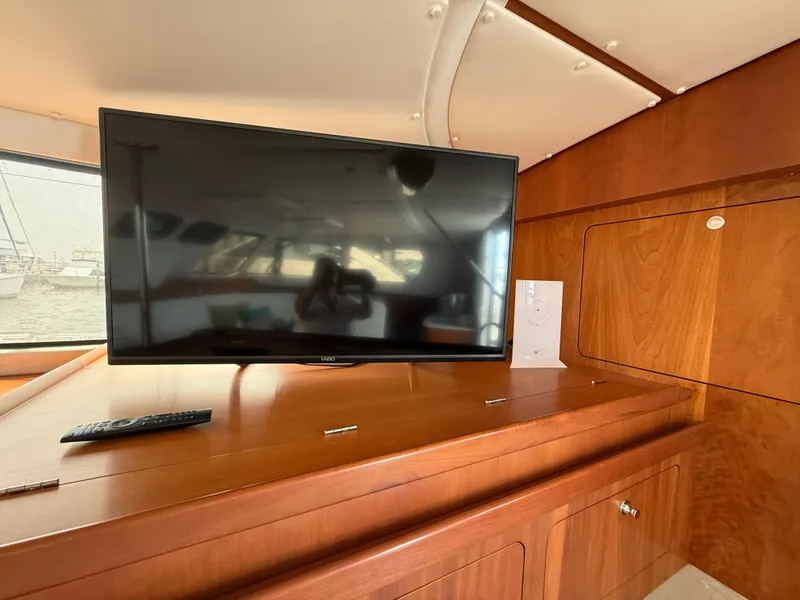 Slide: The Image of Antares 44GS 2021 - 96