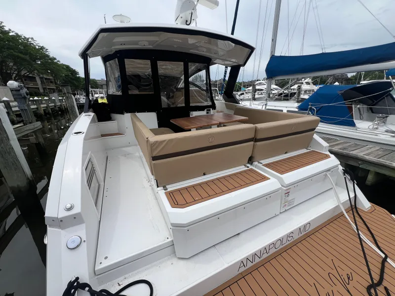 Slide: The Image of Cruisers 39 Express Coupe 2017 - 15