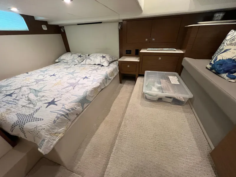 Slide: The Image of Cruisers 39 Express Coupe 2017 - 60